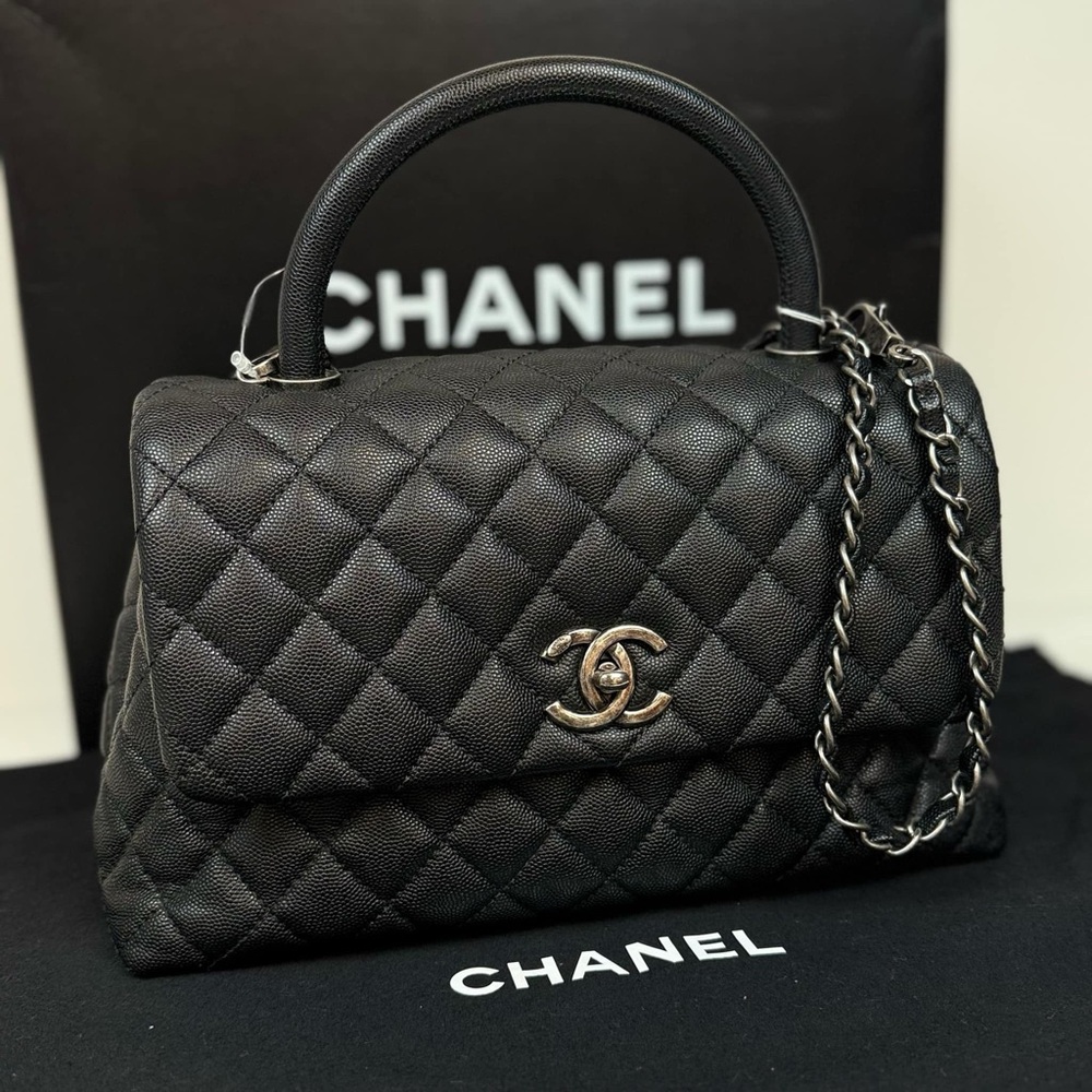 Chanel Coco Handle 🖤
